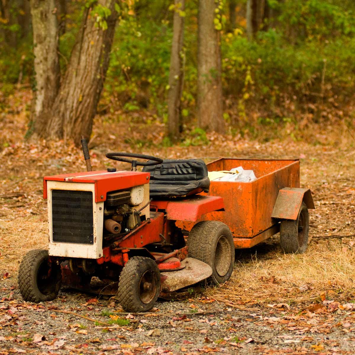 10 Vintage Lawn Mowers You Just Have to See