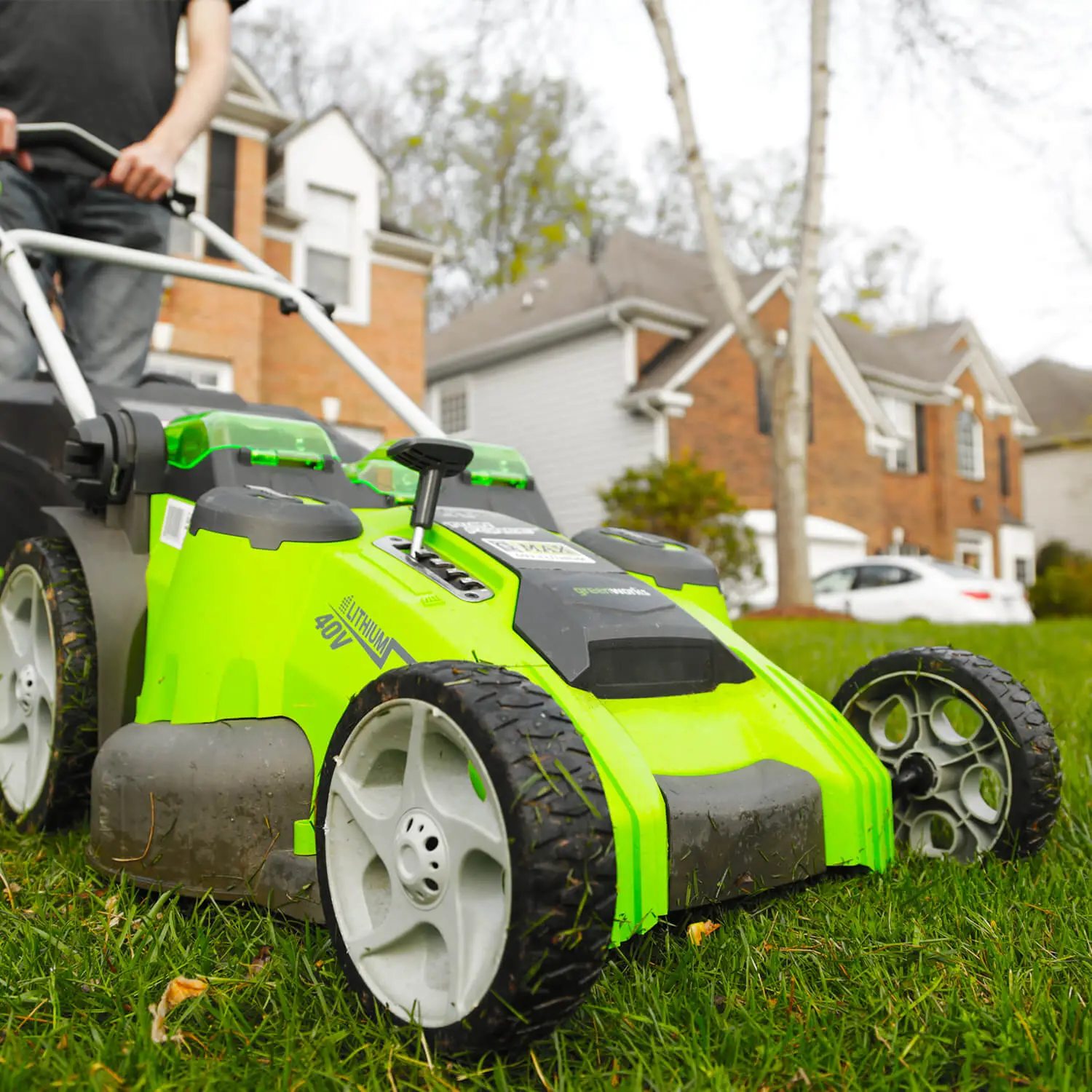 11 Best Electric Push Lawn Mowers of 2020 [reviews]
