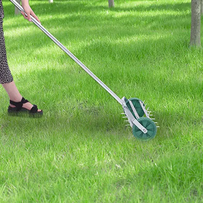 Amazon.com : 18"  Roller Lawn Aerator Gardening Tool for Grass, Soil w ...