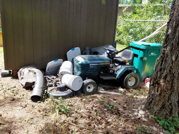 Broken riding mower for Sale in Bothell, WA