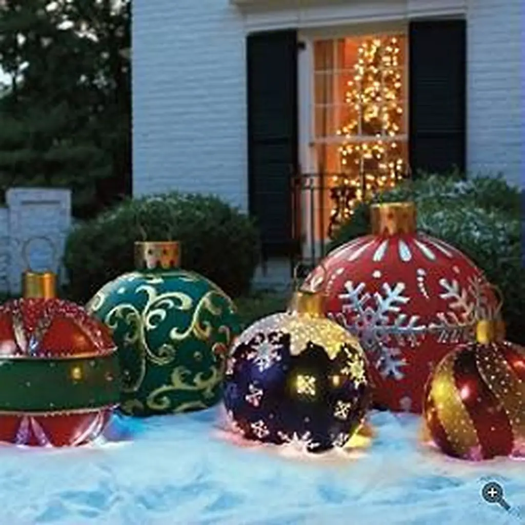 Cheap But Stunning Outdoor Christmas Decorations Ideas 71