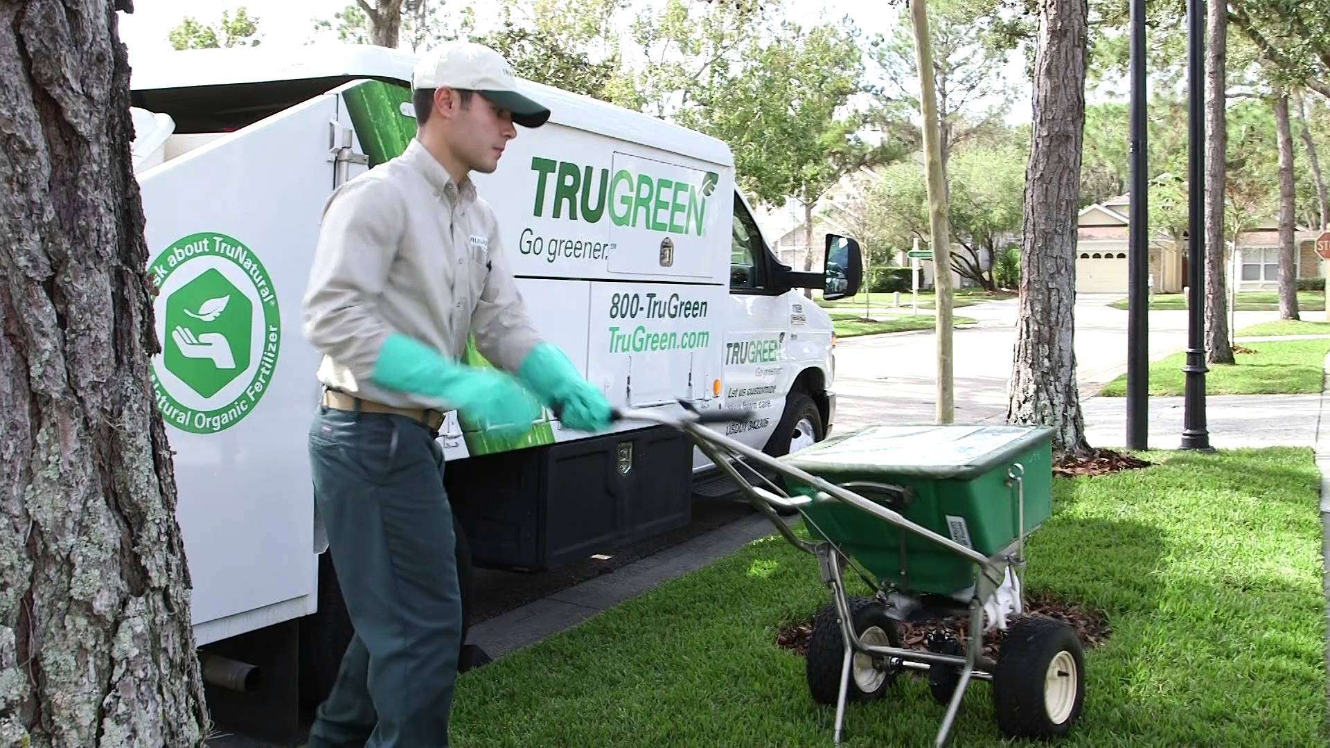 Everything You Need to Know About Lawn Fertilization