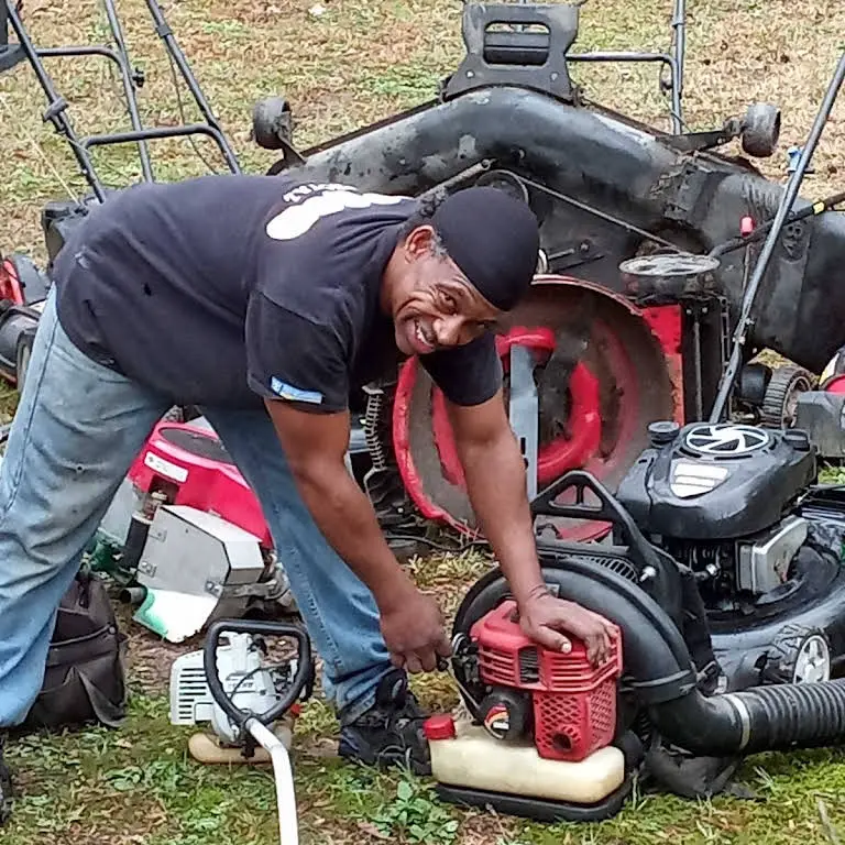 Glr, Gators mobile lawn mower repair