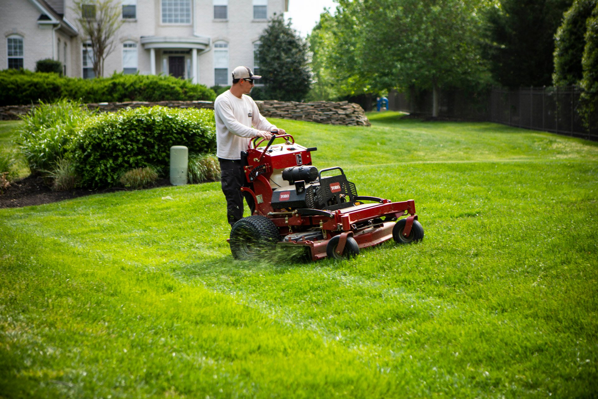 How Lawn Mowing Can Have a Huge Impact on Grass Health