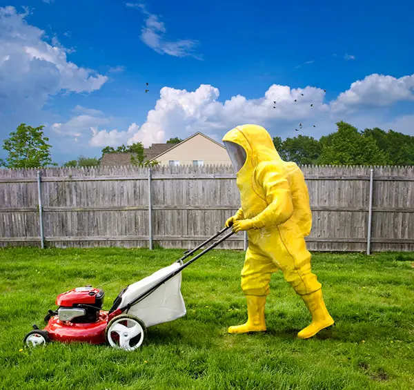 Wear filter dust mask when mowing lawn ? OG LAWN