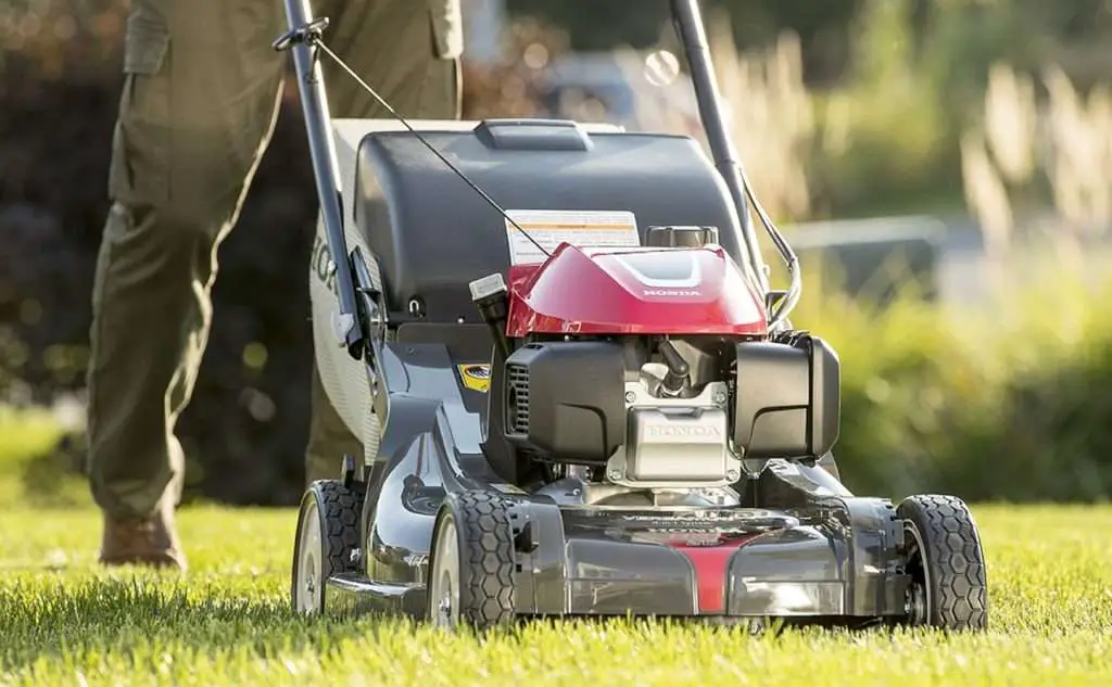 What Does It Cost To Start a Lawn Care Business? Not Much ...